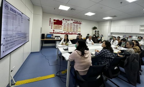 西安市人民醫(yī)院實驗醫(yī)學部舉辦科研課題進展匯報會暨2024年工作動員會 聚焦自然科學研究與試驗發(fā)展，開啟學科建設(shè)新篇章